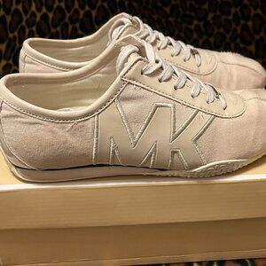 Michael Kors MK Women's Cream Color Casual Sneakers Size 7.5